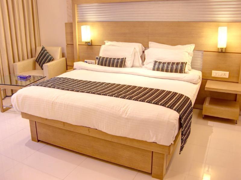 Hotel Galaxy Mumbai Exteriör bild
