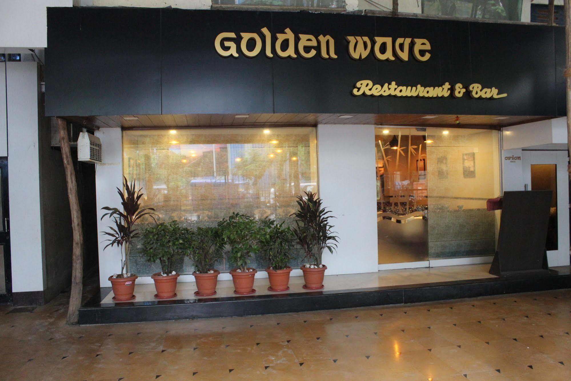 Hotel Galaxy Mumbai Exteriör bild