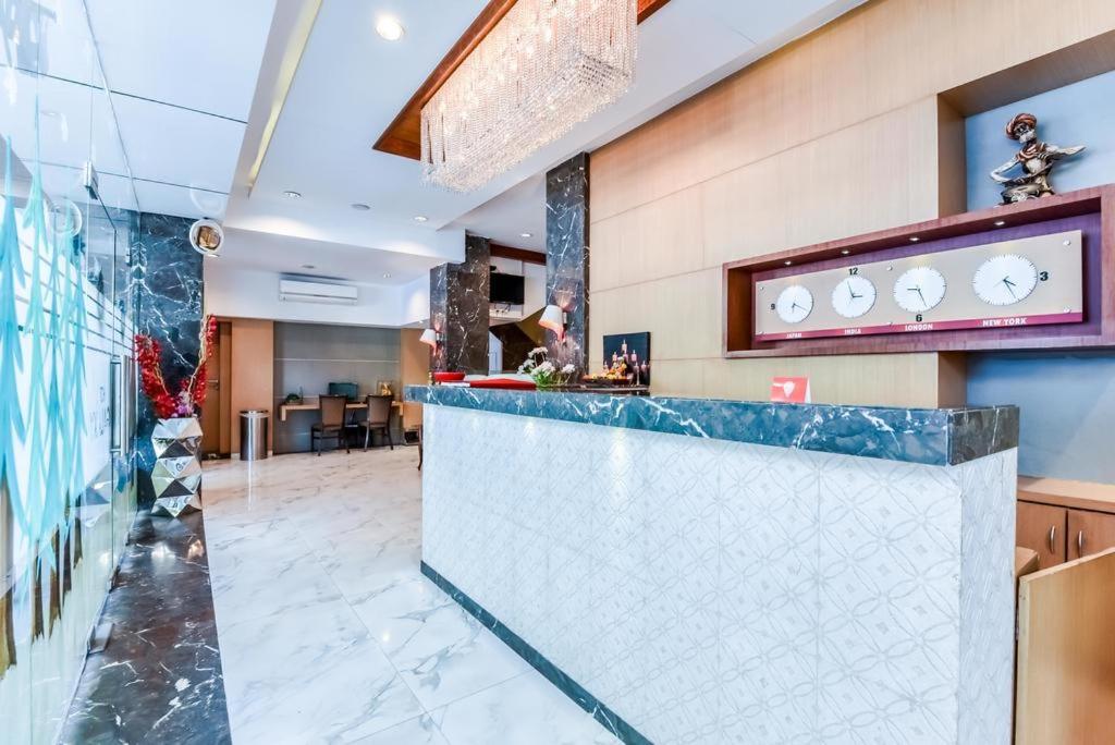 Hotel Galaxy Mumbai Exteriör bild